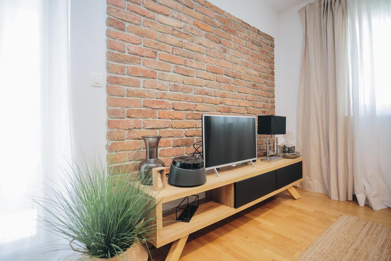 Apartman Tema Apartman Podstrana Kültér fotó